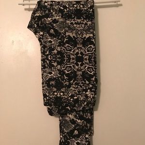 LulaRoe TC leggings